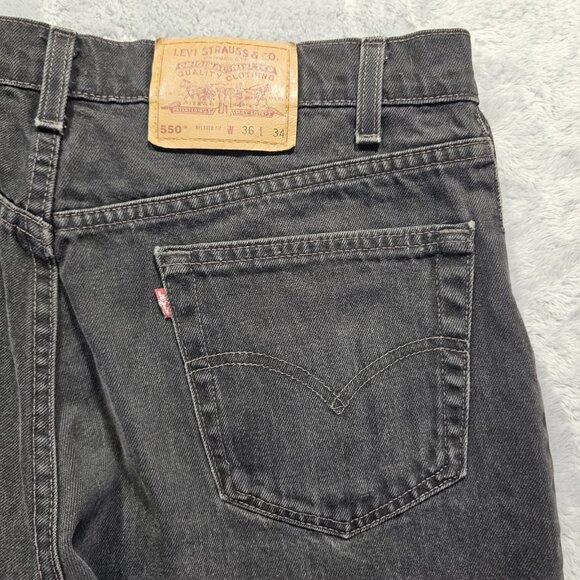 Vintage Levis 550 Jeans Mens 36x34 Black Relaxed Fit Tapered Straight Leg Y2K - Picture 4 of 11